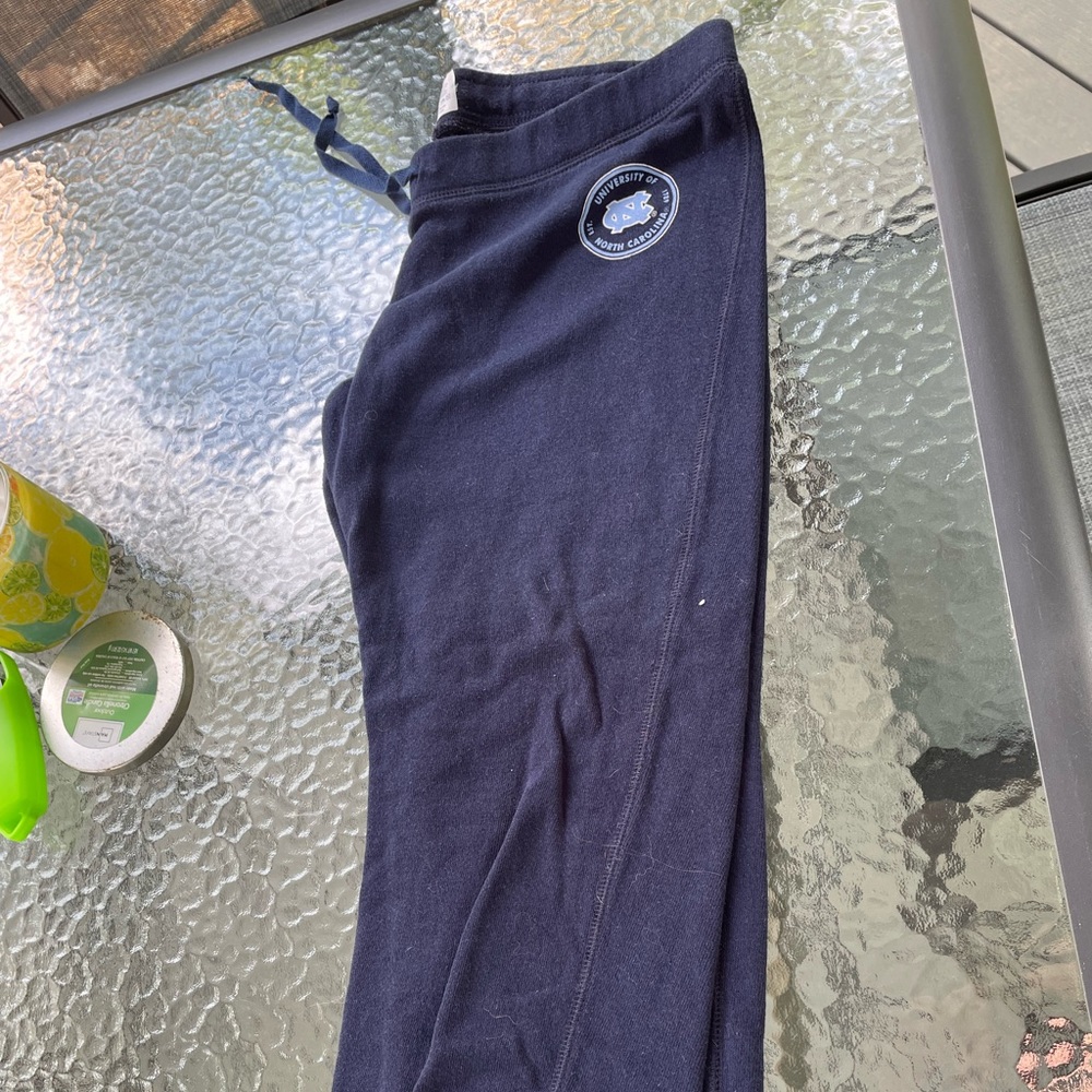 UNC cropped jogging pants